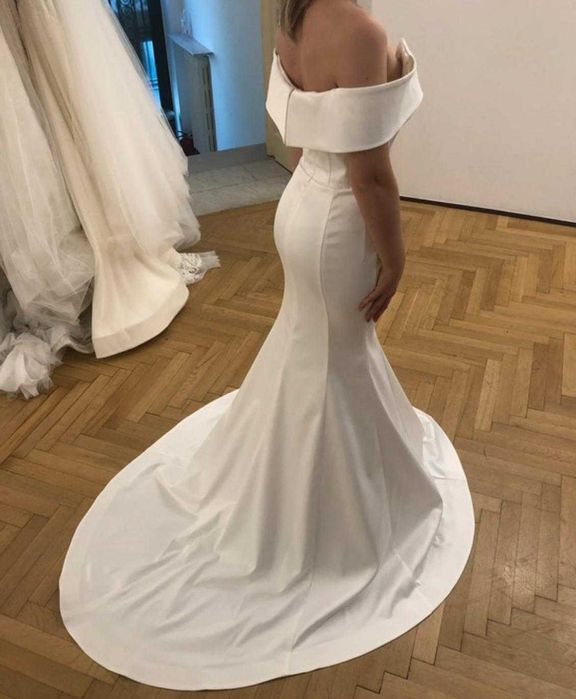 Vand ROCHIE DE MIREASA 2 in 1 cu trena detasabila  (WILDIN-ESPOSA)