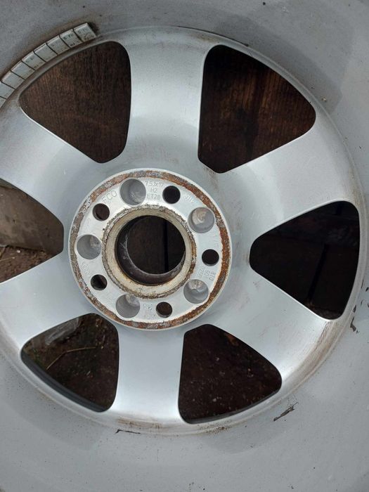 Vând 4 jante R17 5x112