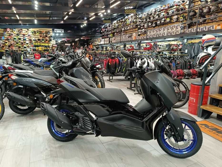 Yamaha XMax 125 nou 0km model 2025- prin EST BIKE Campina