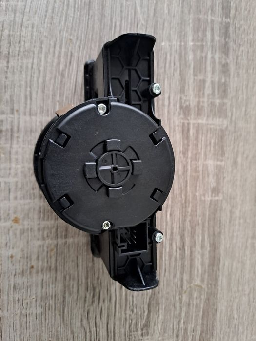 Копче за фарове за Мерцедес  W 212