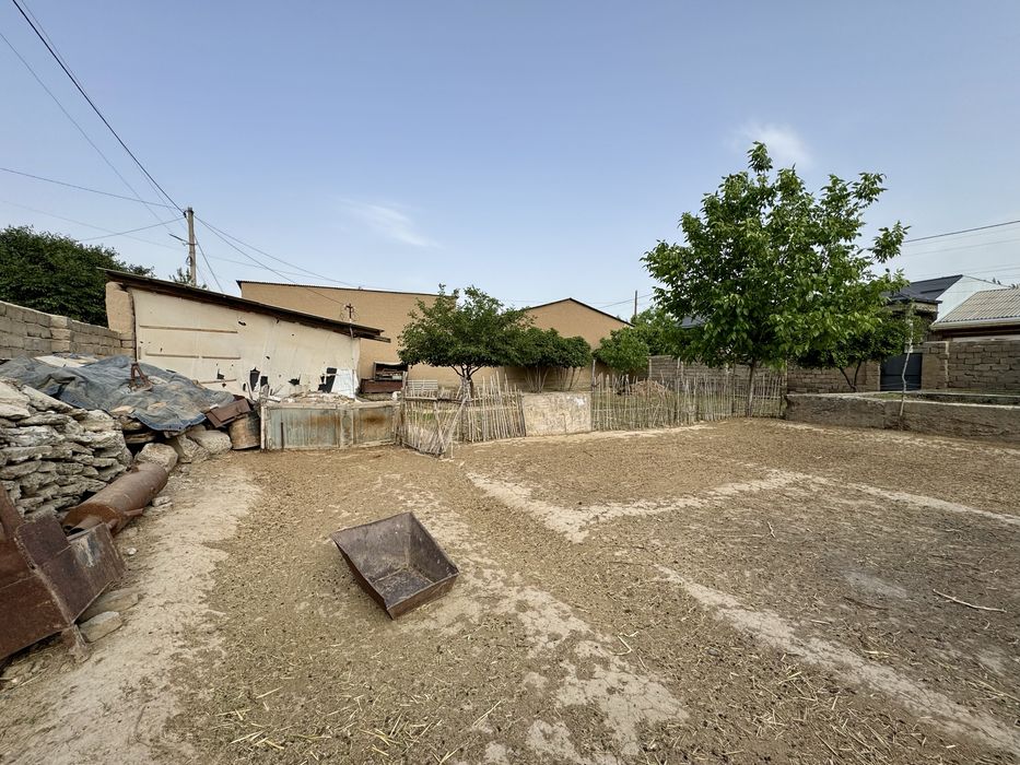 Продается участок(хавли,земля), 7 соток. Янги Обод