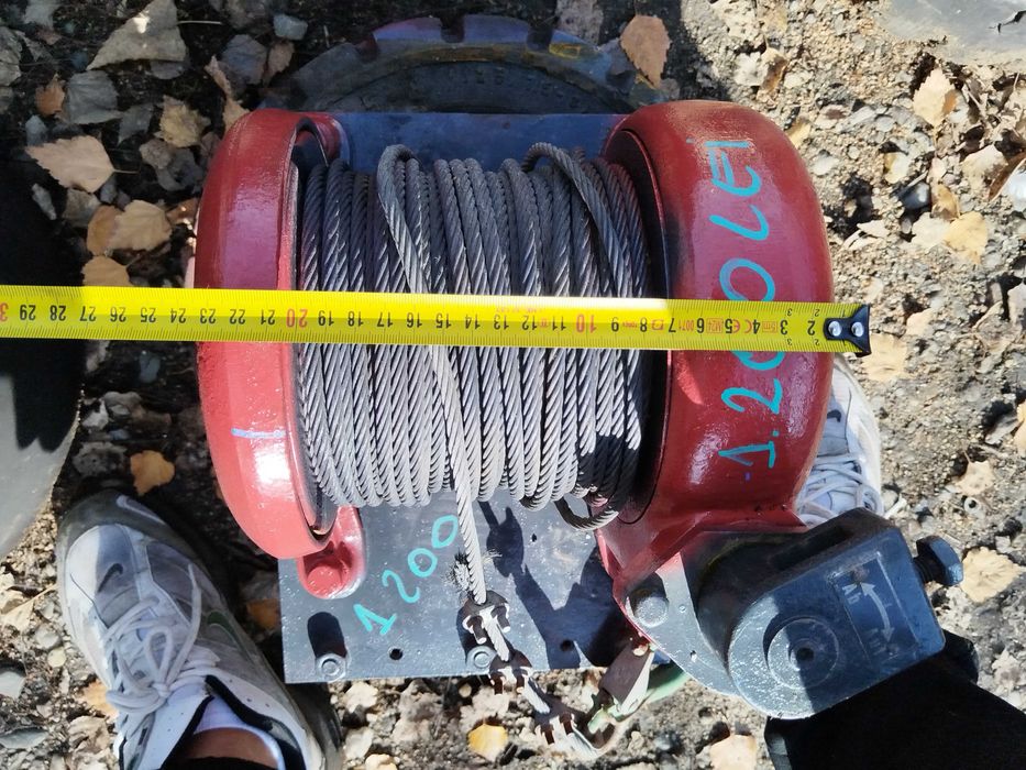 Troliu tractoras gradina