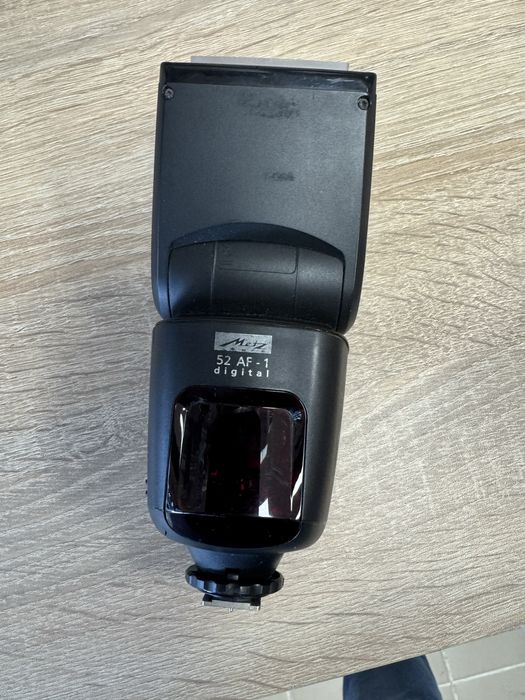 Светкавица Metz Mecablitz 52 AF-1 DIGITAL за Nikon