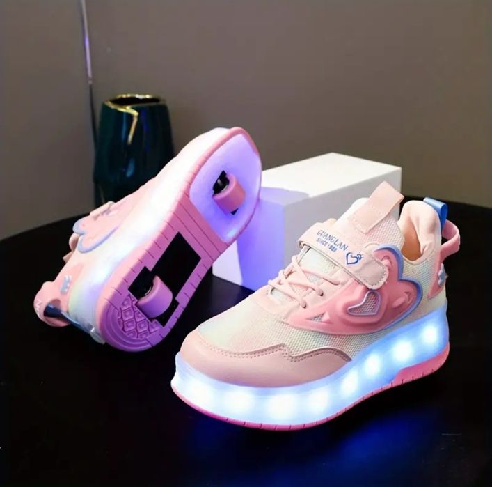 Детски маратонки с колелца, обувки  обувки с колелца, Heelys, Светещи
