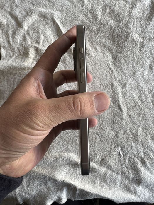 iphone 15 pro max 256g yomkost 93 oqip tel qlila
