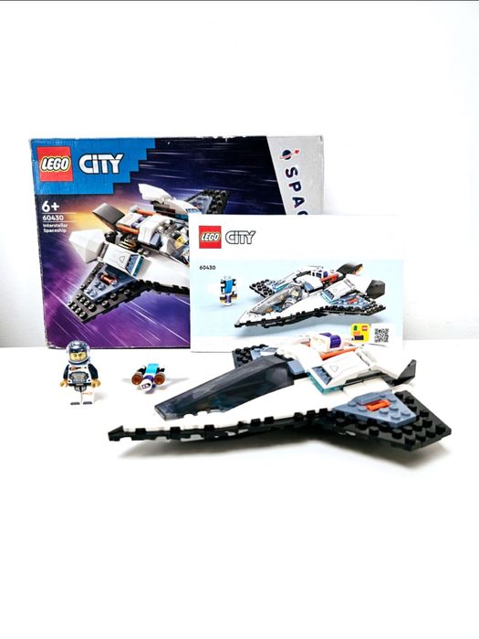 Lego City 60430 - Interstellar Spaceship (2024)
