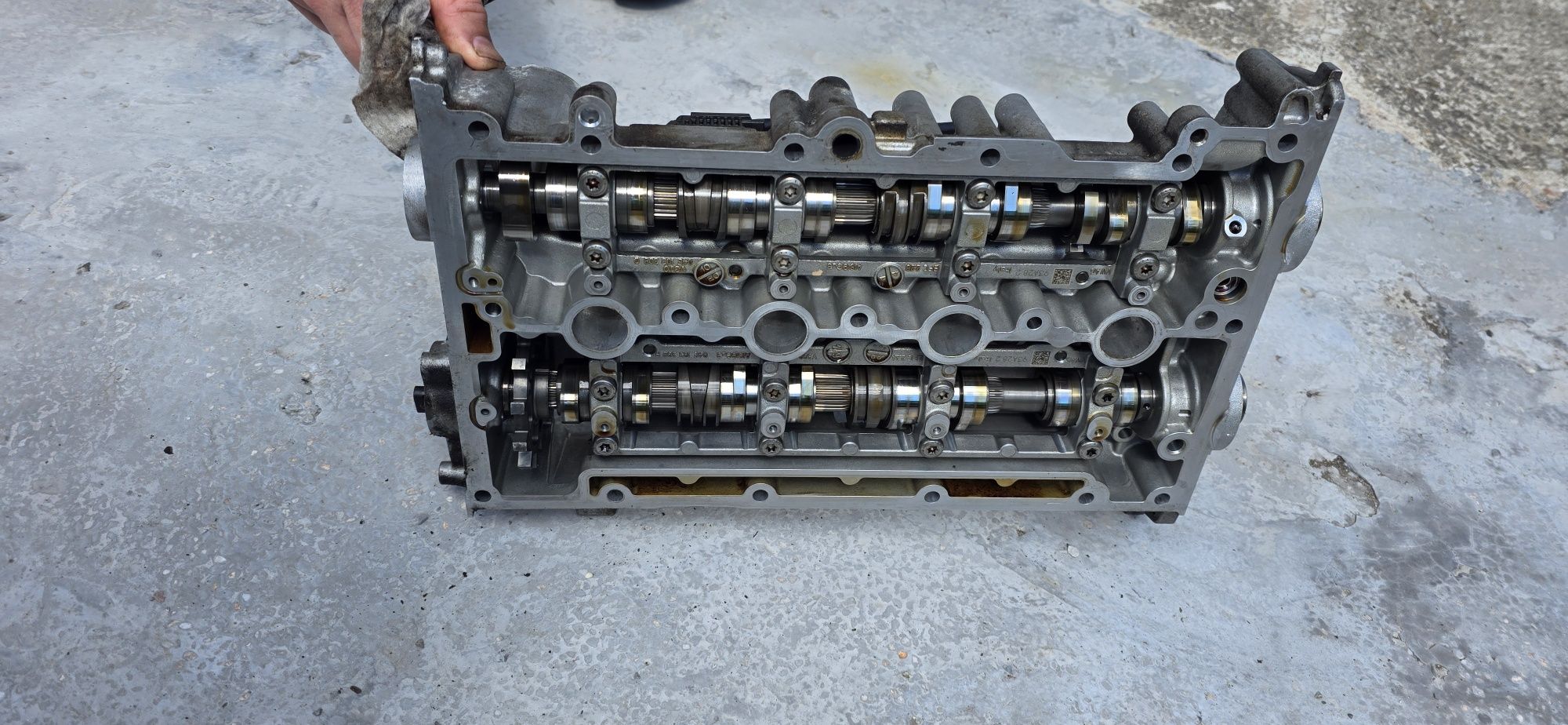 Капак за двигател 1.5TSI