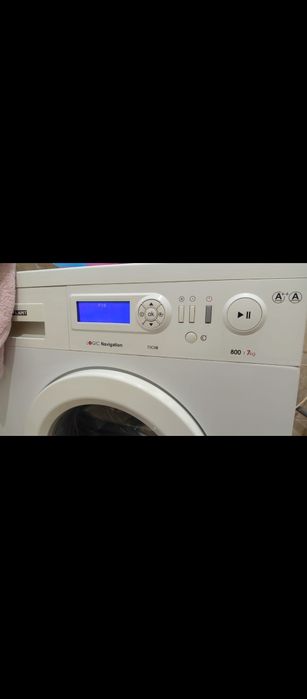 Продам стиральную машину