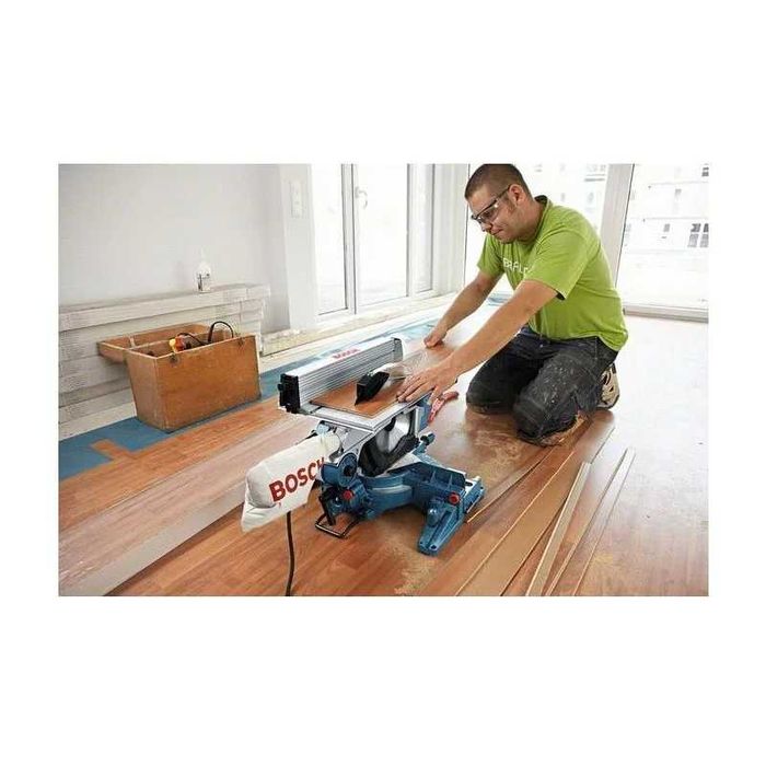 торцовочная пила Bosch GTM 12 JL комбинированная, Супер цена. Гарантия