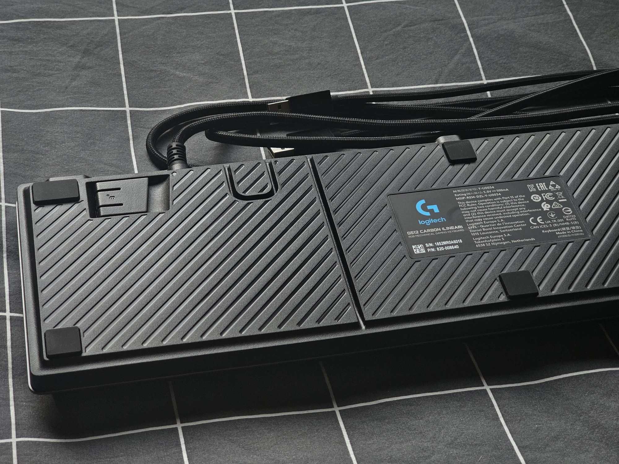 Logitech G512 Carbon – Механична геймърска клавиатура с RGB