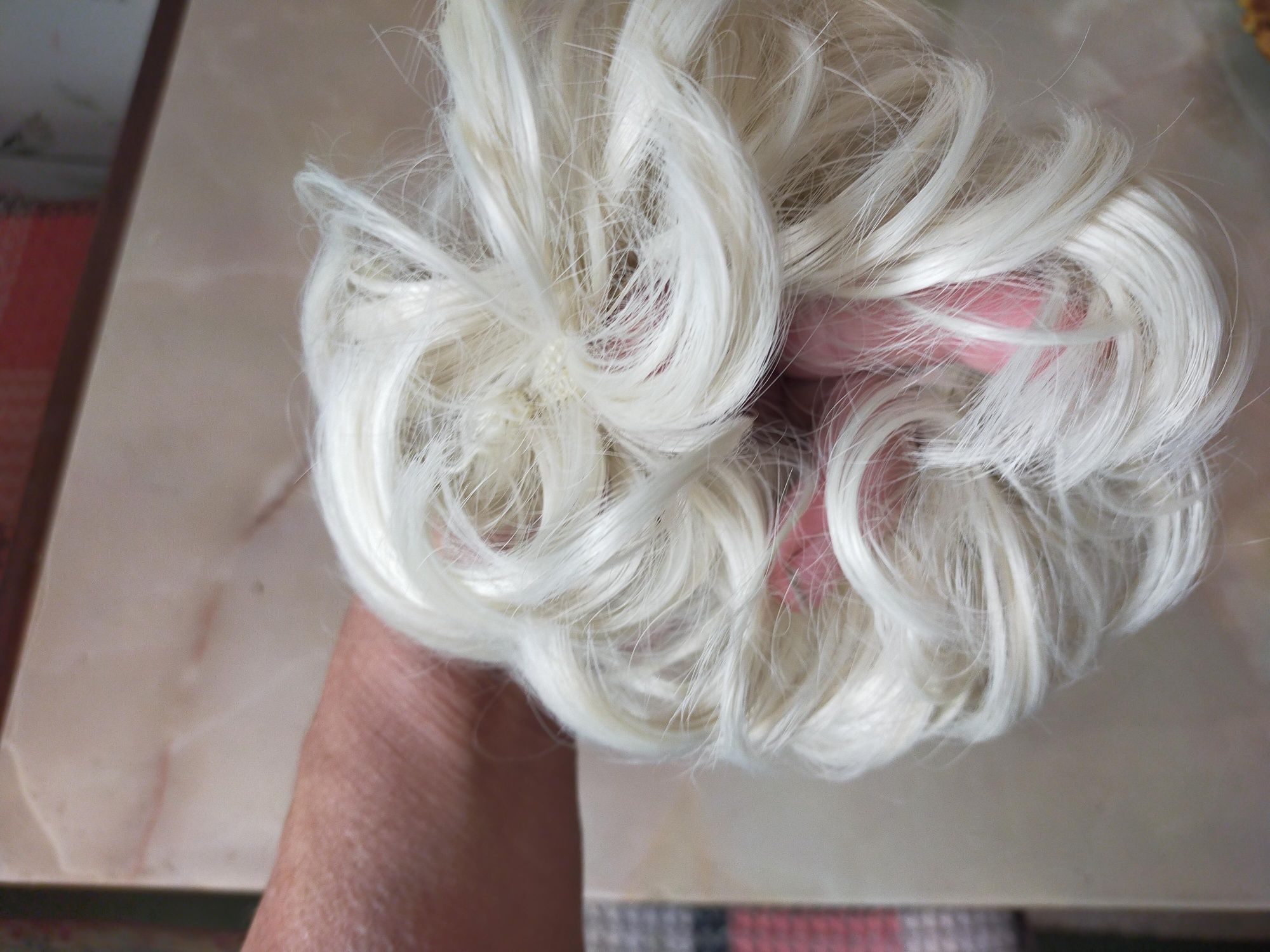 Пучки искусственных волос