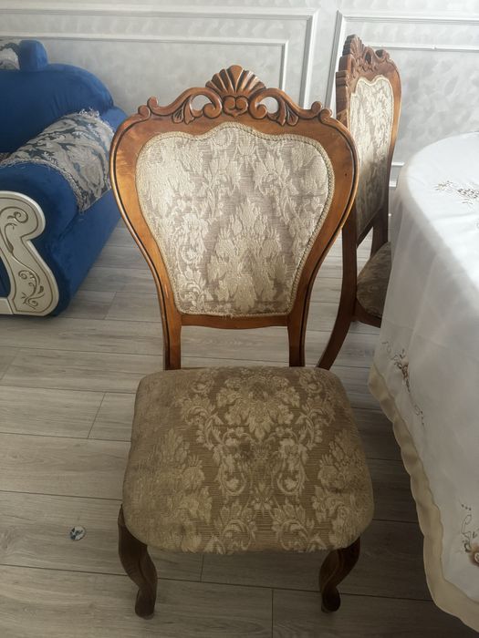 Стулья для гостиной