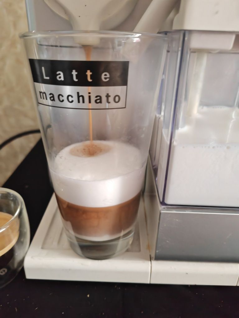 Delonghi EN560.S. Nespresso Latissima
