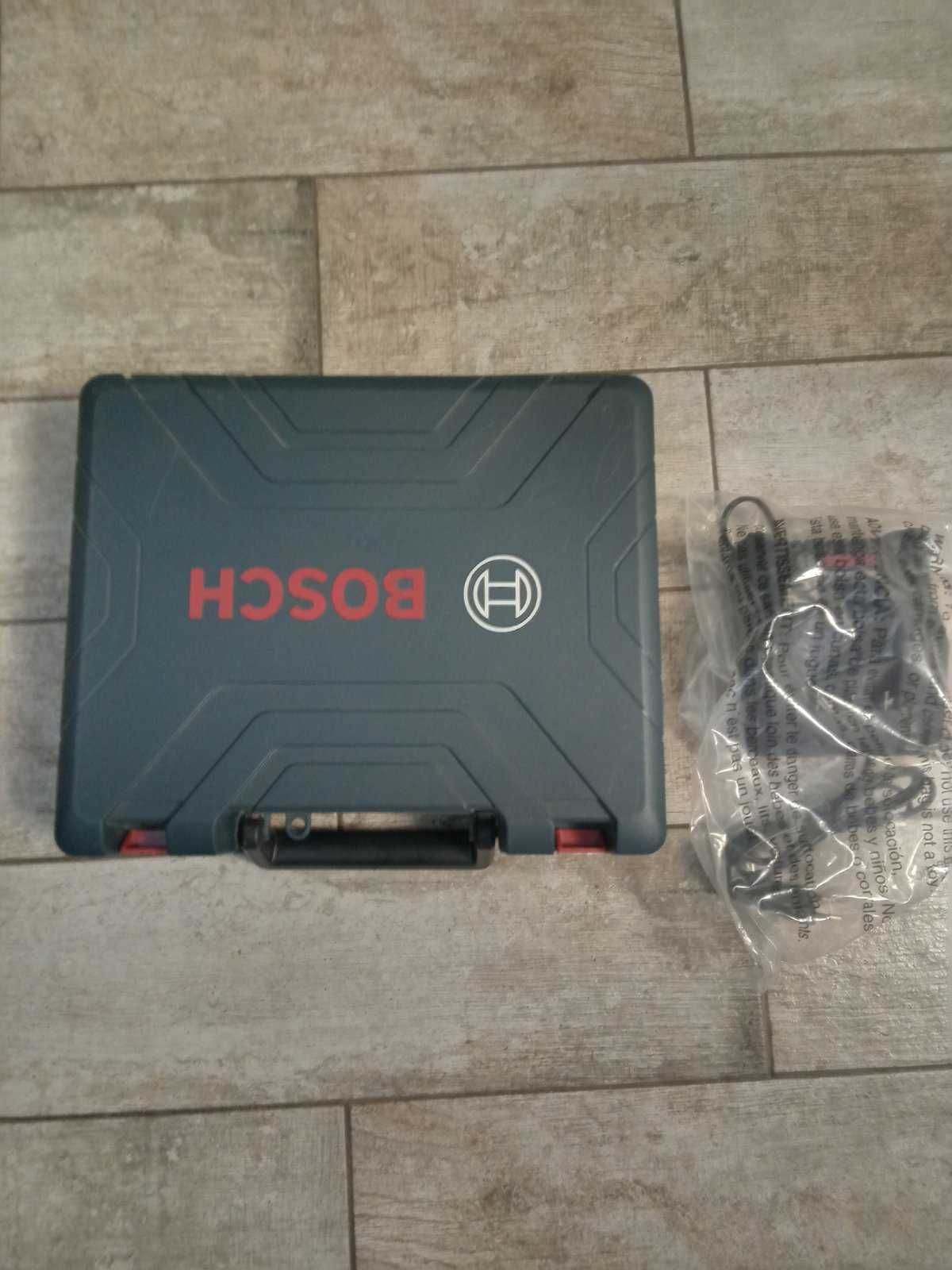 Продавам Bosch зарядно