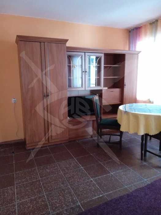 Дава се под наем Двустаен апартамент в Варна, Център - 55 кв.м за 350 € - Снимка #3