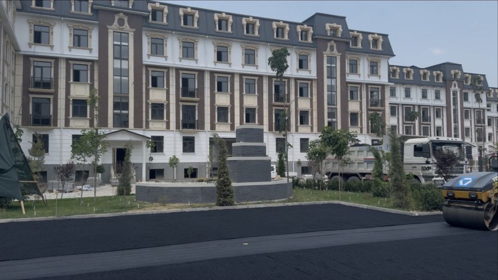 Assalomu alaykum 4 xonali 118 kv, mtr 1 etaj karopka xonalar bulingan