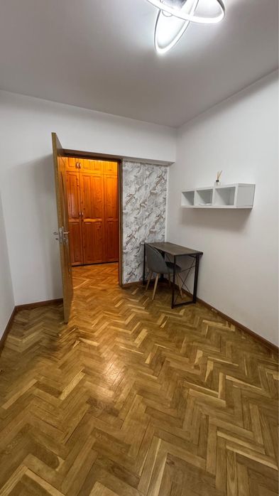 Inchiriez apartament 3 camere independentei umf central