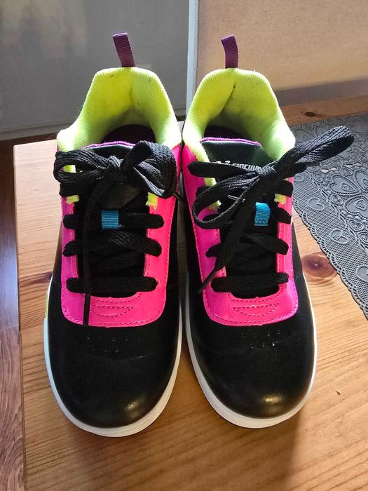 Детски маратонки с колелца