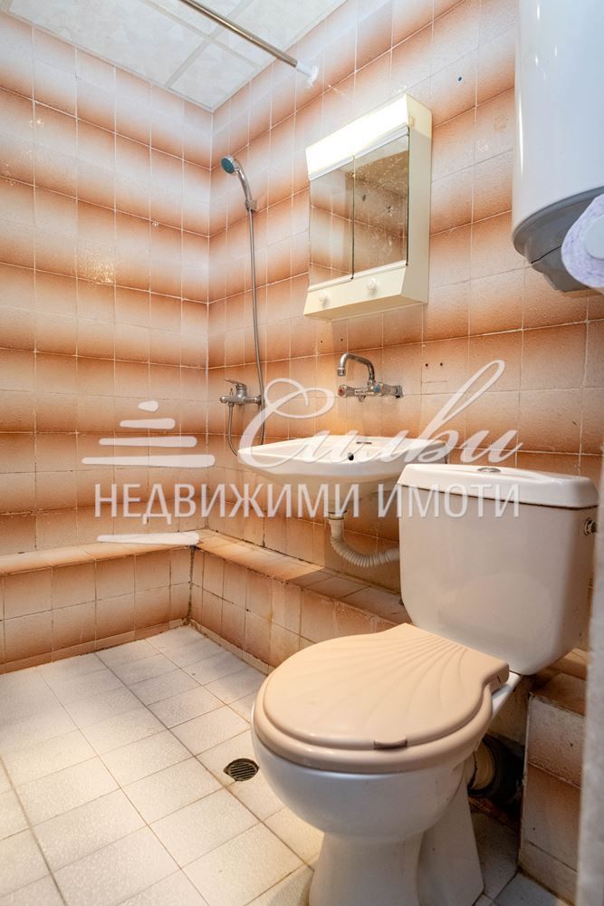 Продава се Двустаен апартамент в Шумен, Еверест - 62 кв.м за 1193 €/кв.м - Снимка #9