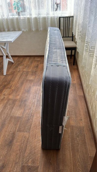 Продается матрас 90×200 - удобный и чистый