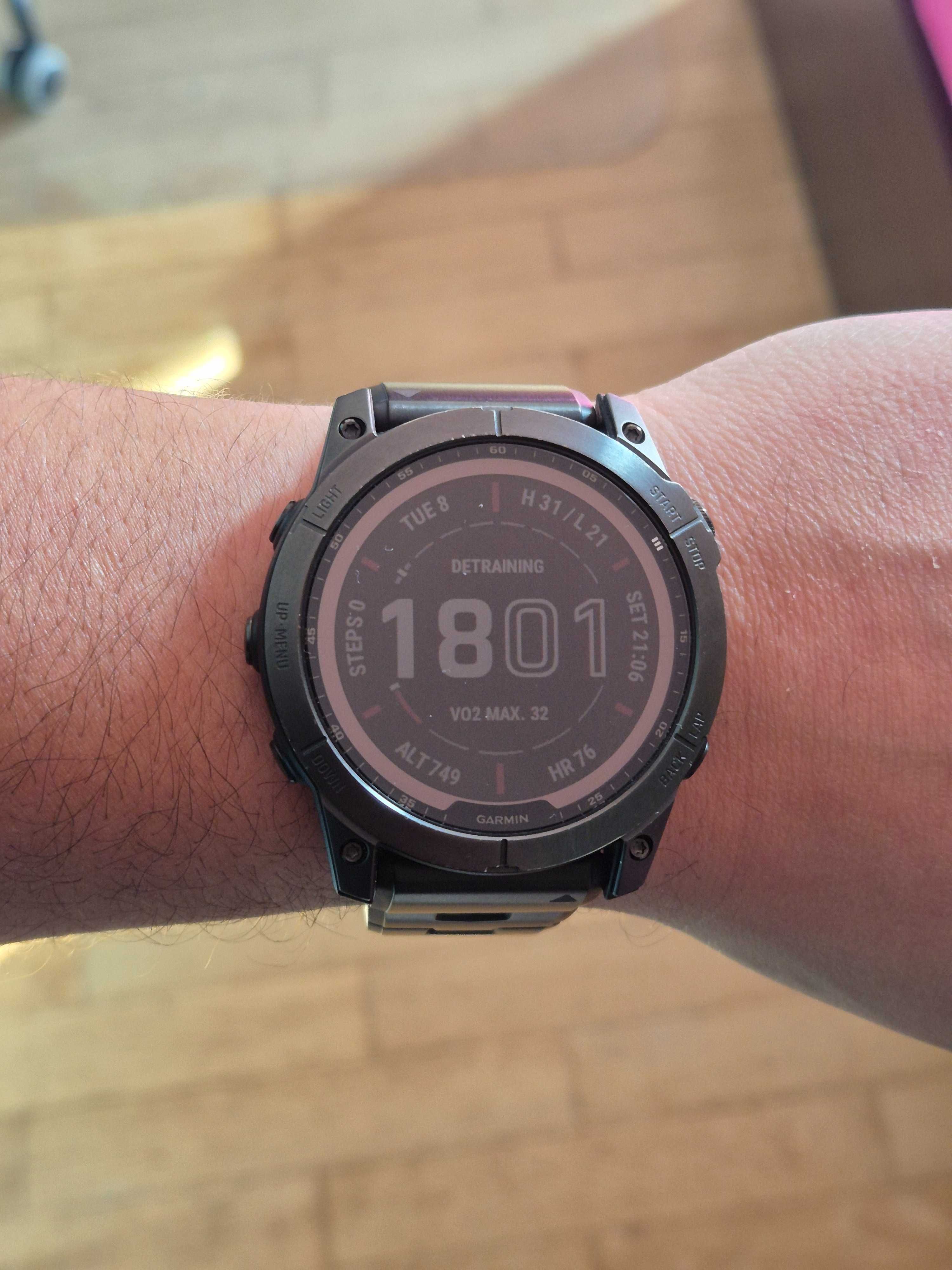 Garmin Fenix 7x Sapphire Solar Titanium с много аксесоари