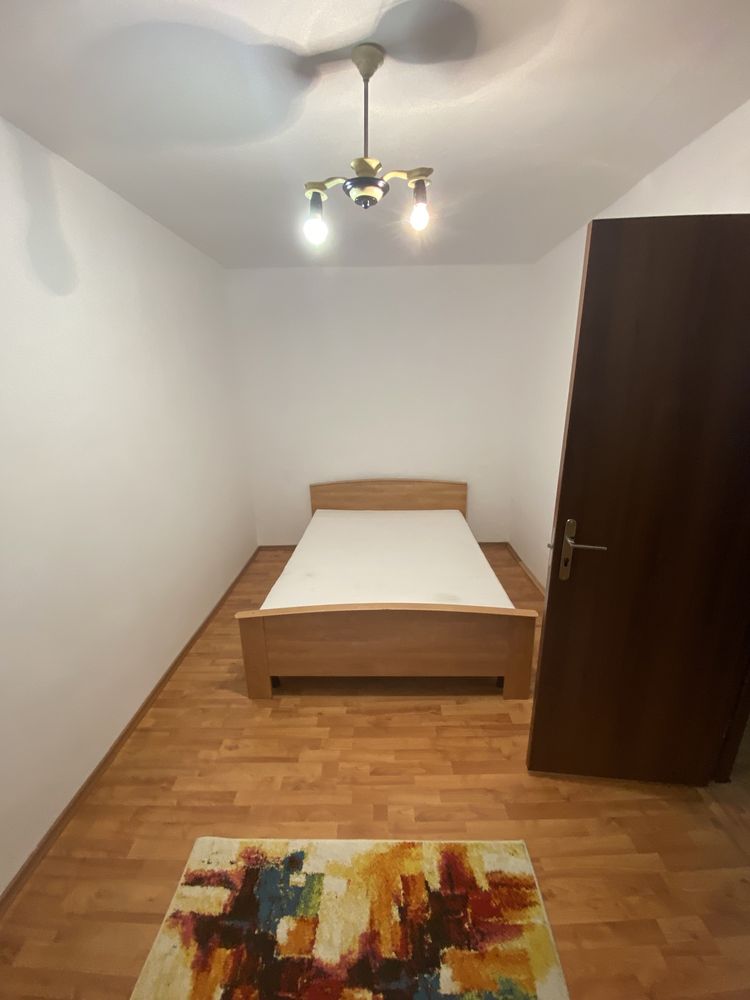 Apartament de închiriat