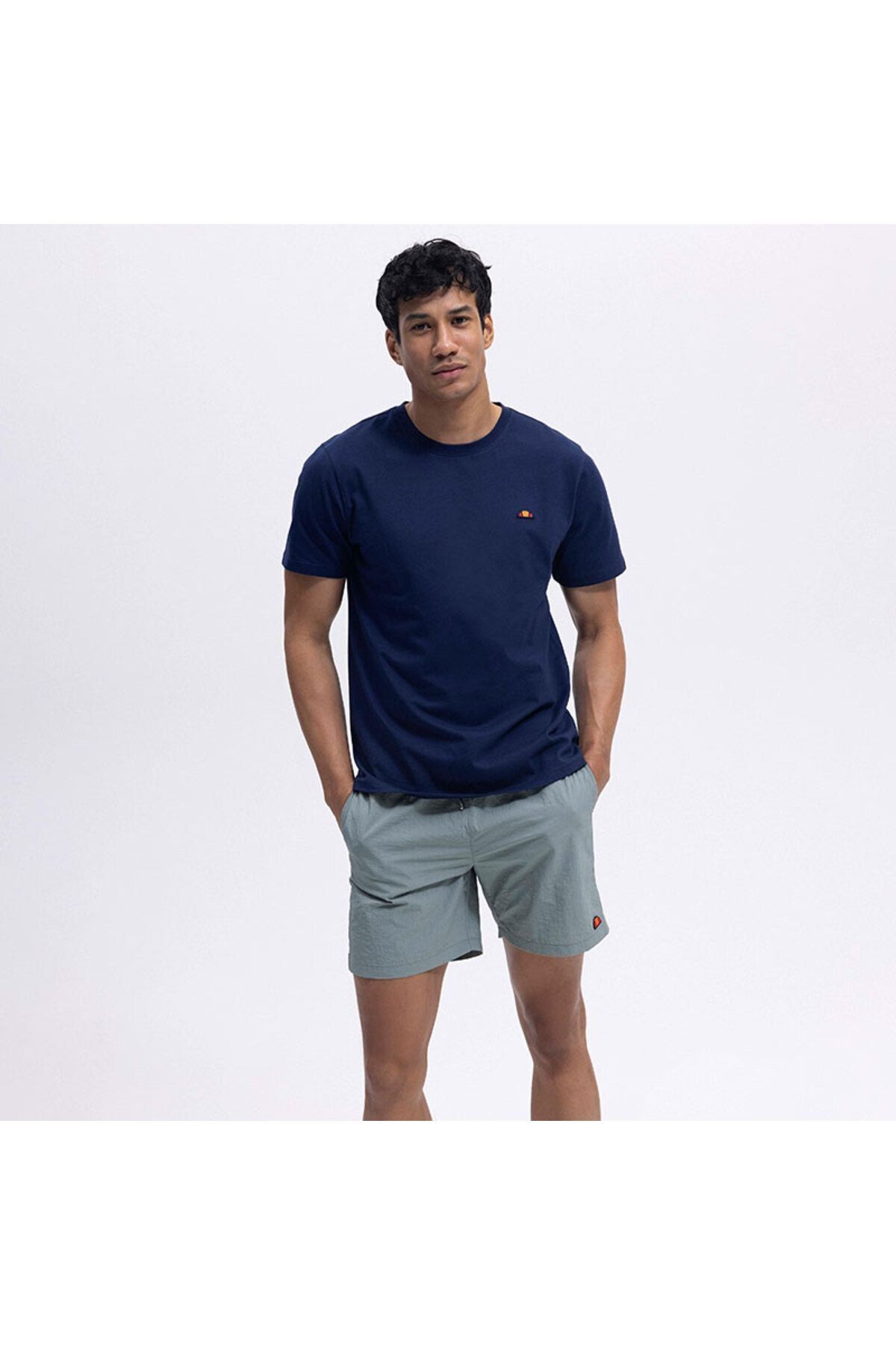 Тениска Ellesse.