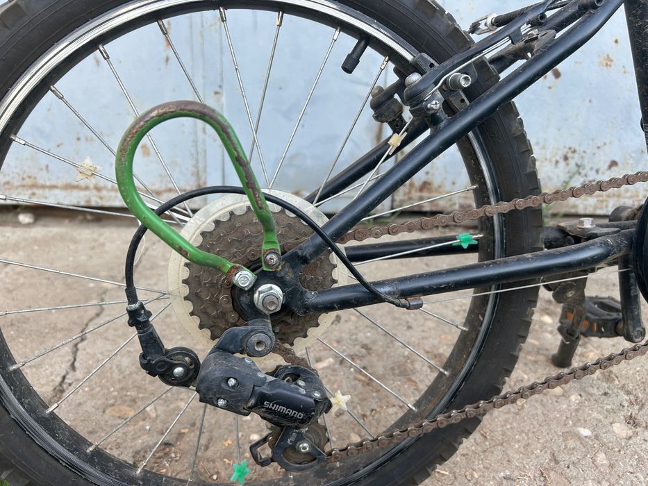 Vând bicicletă de copii bine întreținută