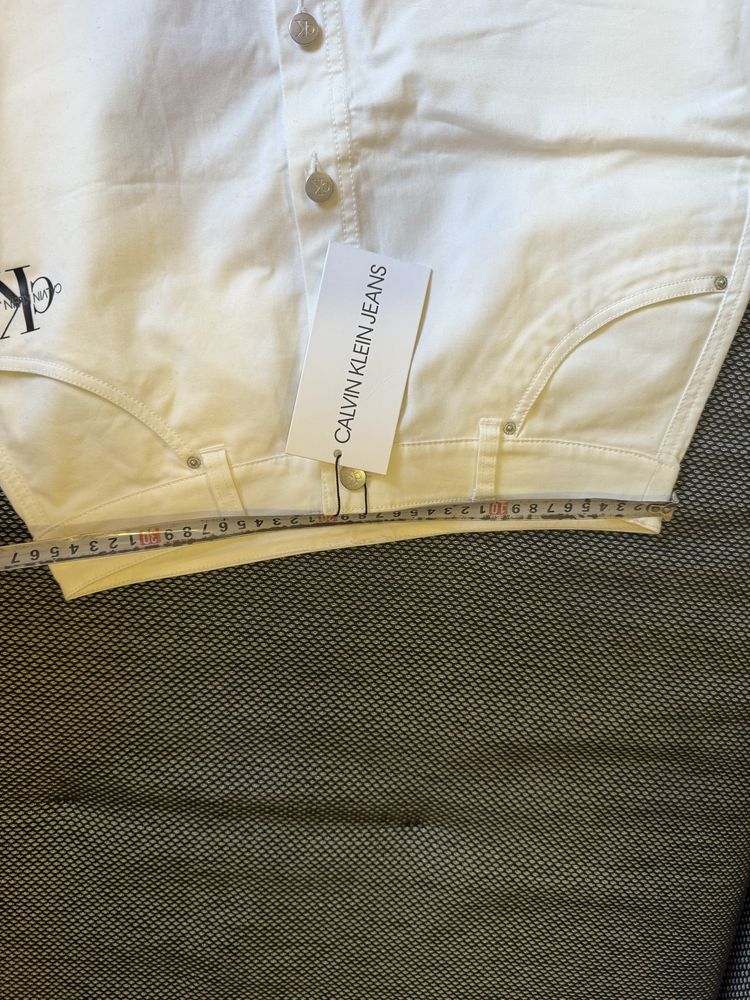 Бяла Нова пола Calvin Klein