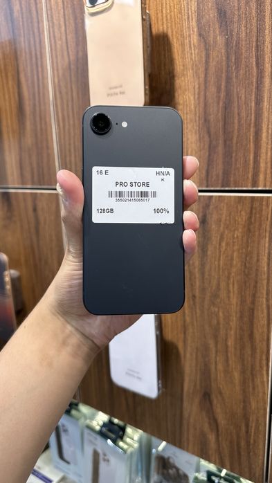 Iphone 16e 128gb 100% 24sikil Naxt va Nasiya savdo