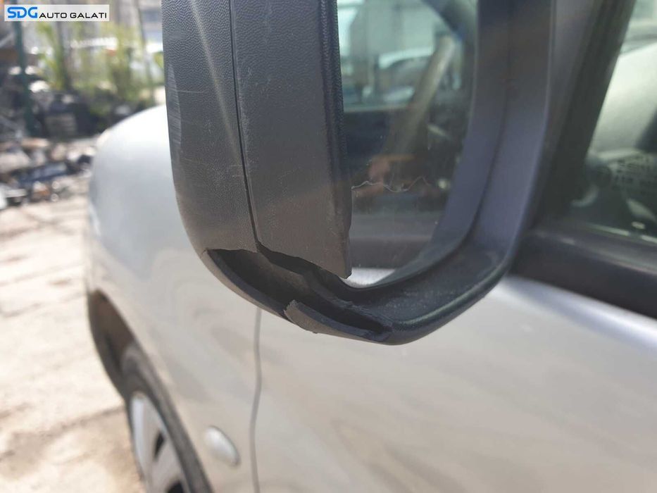 Oglinda Stanga Manuala cu Defect Citroen Berlingo 2002 - 2008