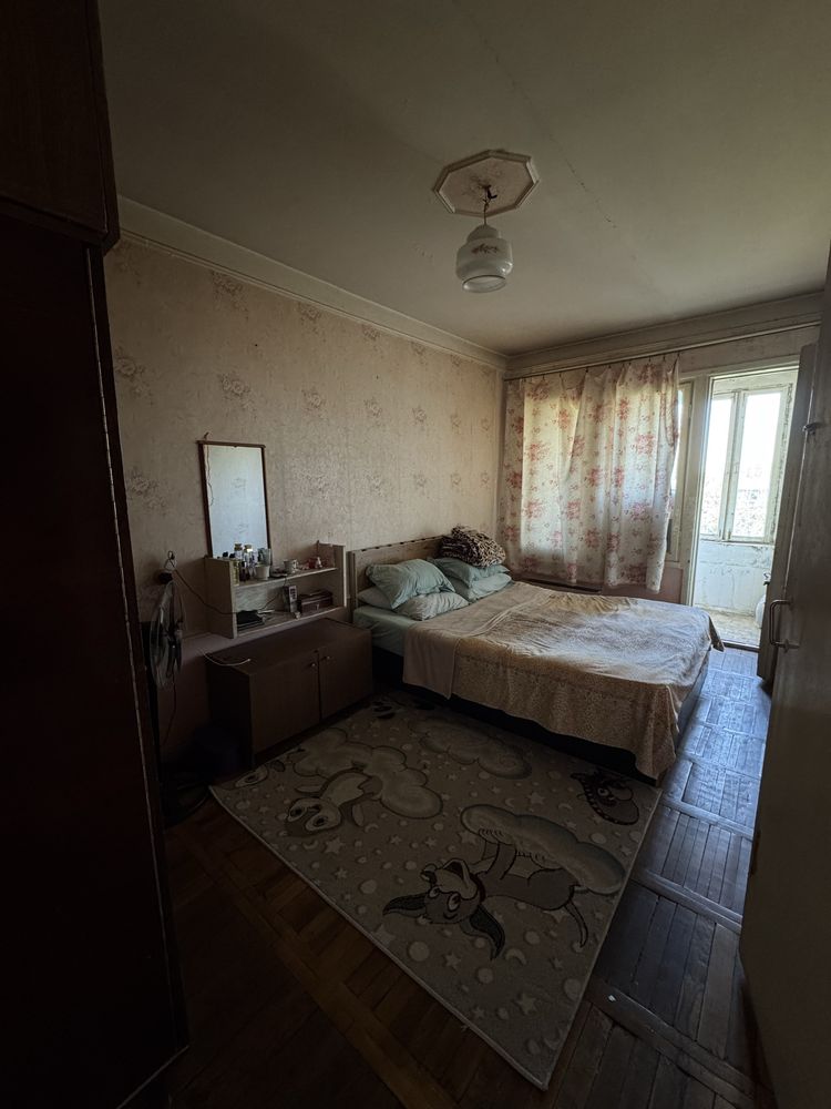 Продам квартиру свою 4/4/4 без посредников