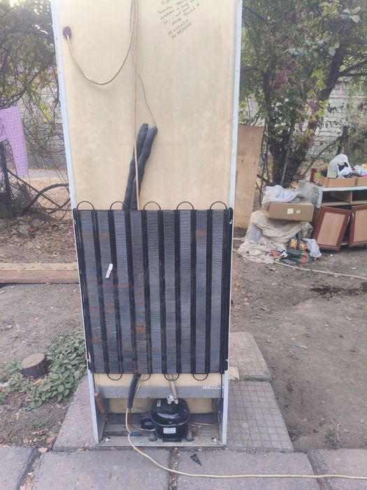 Продается холодильник