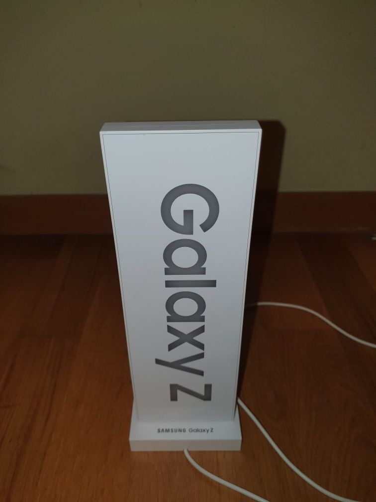 Veioză Samsung Galaxy Z, LED