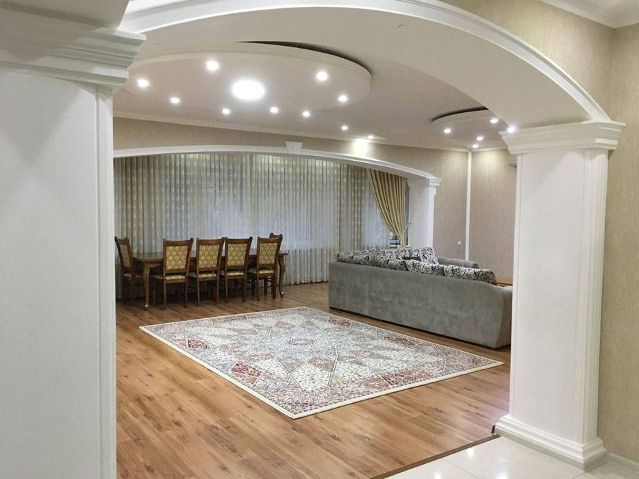 Срочно продаётся банквский дом 205м2 Яккасарой