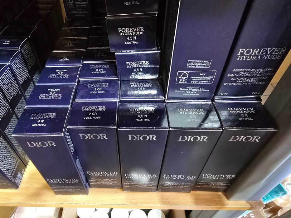 C.Dior fond de ten