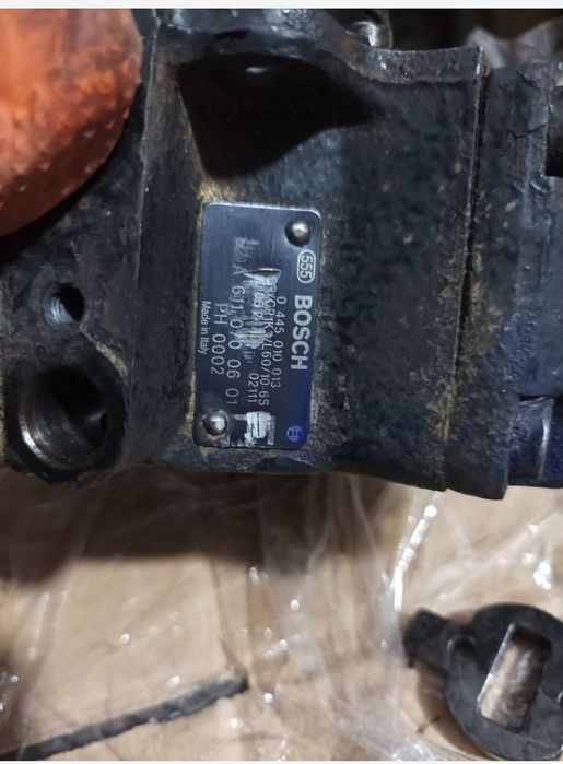 Pompă înaltă : E , C Class,Vito,Sprinter...asigur expedierea coletului