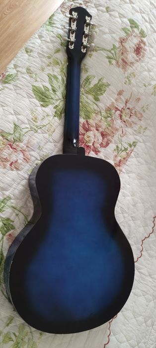 Гитара в отличном состоянии