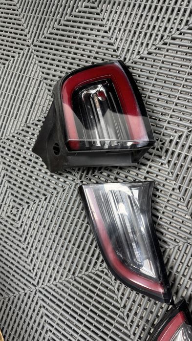 Stopuri comlete tesla model 3 stanga dreapta usa incarcare haion aripa