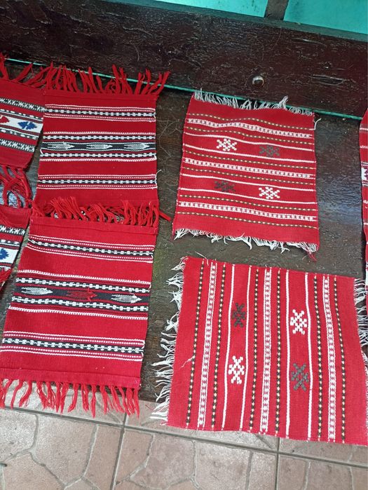 Diferite mileuri traditionale
