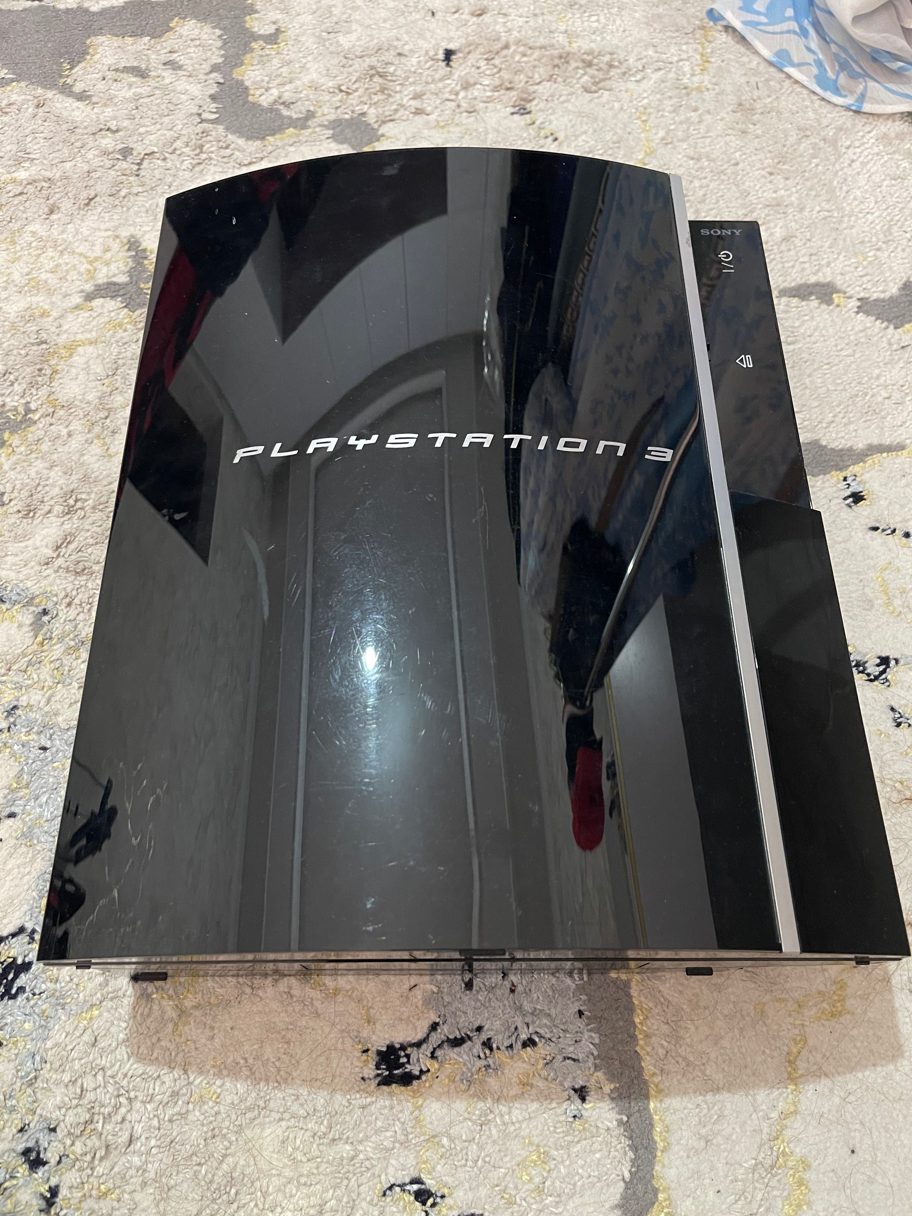 Playstation 3. Koreadan kelgan holati zor. Sotildi