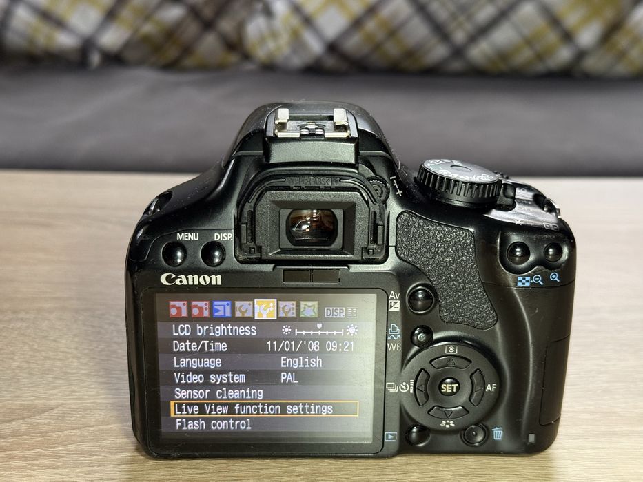 Canon EOS 450D (тяло)