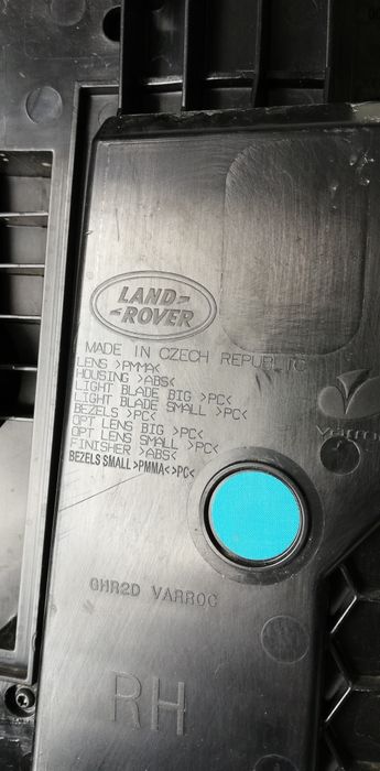 Десен стоп Land Rover Defender 2020-2023