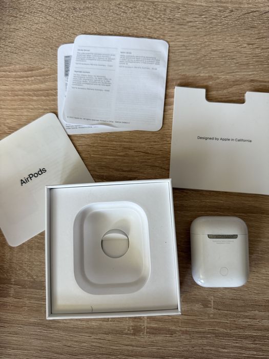Слушалки Airpods