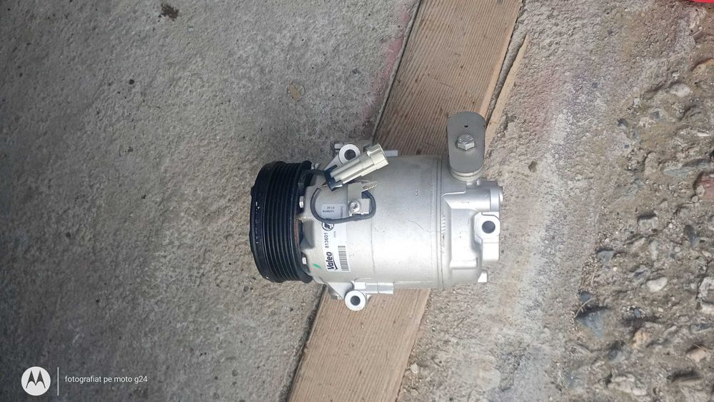 Vând compresor de clima ptr Opel Astra h 1.7 cdti