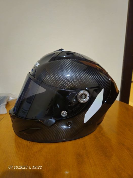 Shark Aeron Full Carbon Size M
