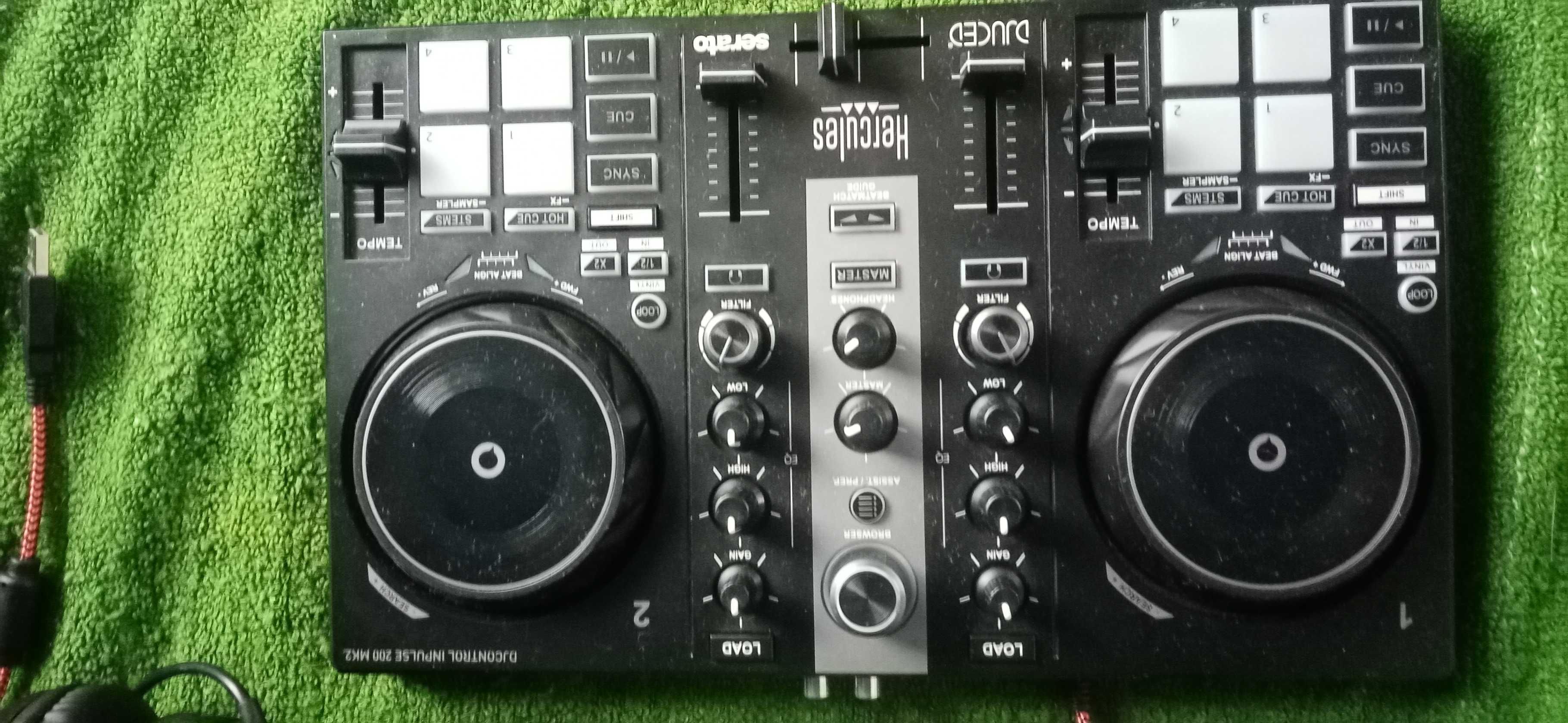 Комплект за начинаещи DJ