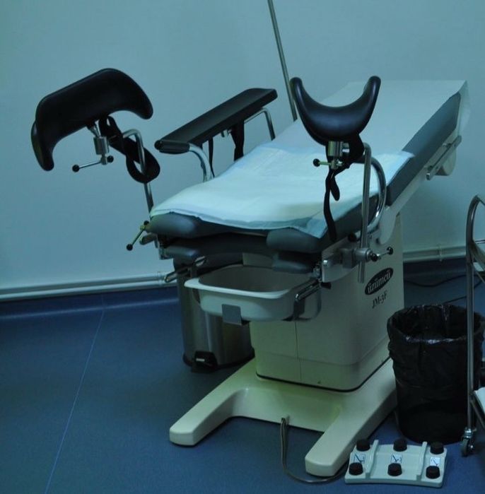 Masa ginecologica Uzumcu JM-3F 3 motoare