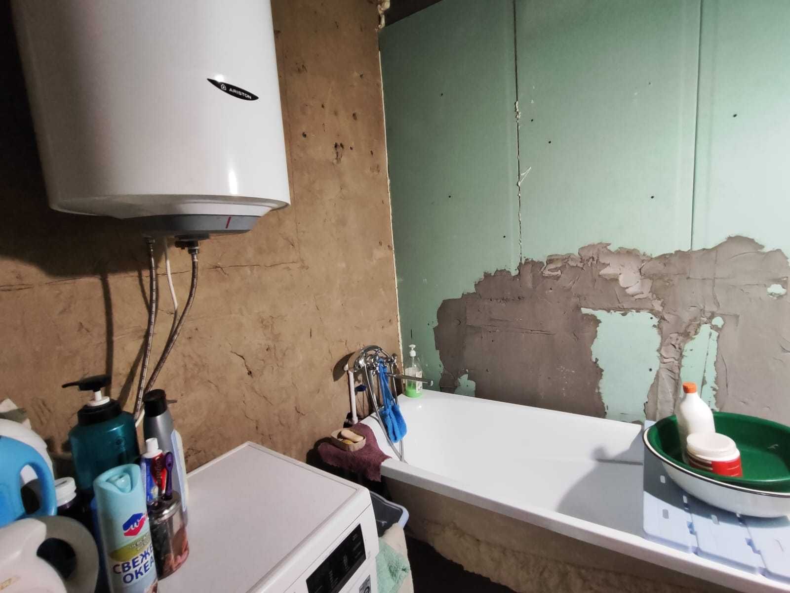3 комн Дом . район Жас Оркен
