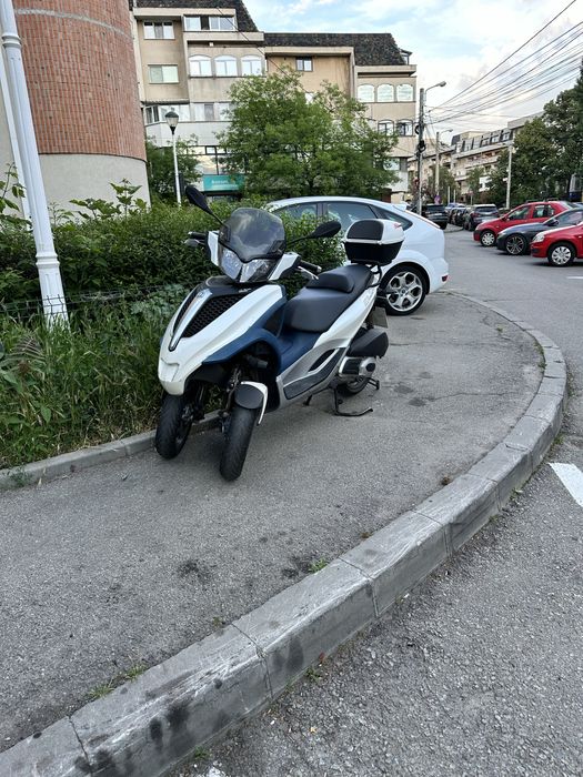 Piaggio MP3 Yourban (permis Cat B)